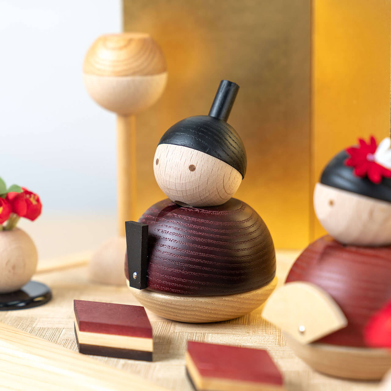 ことの木製ひな人形 親王飾り 金 収納