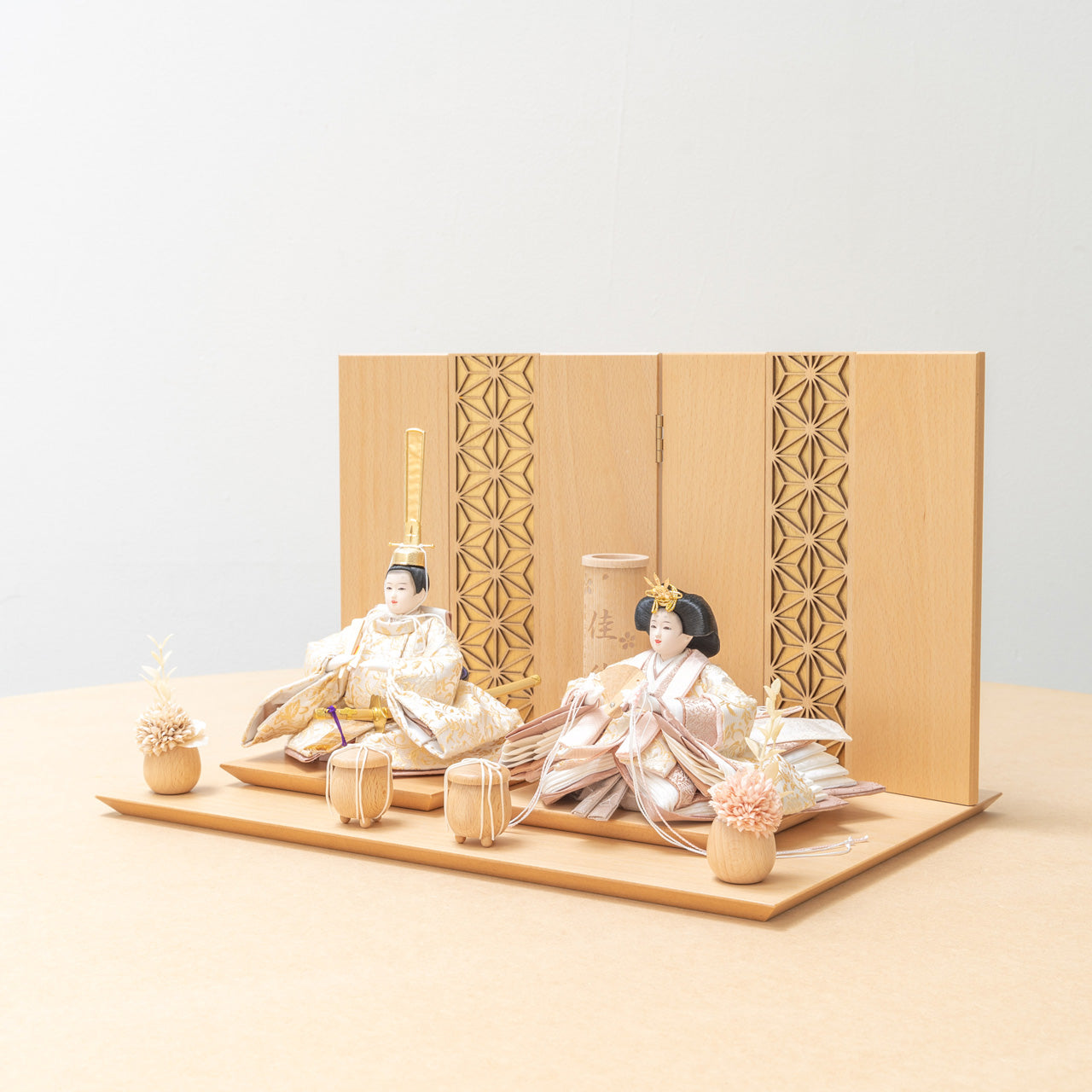 ことのひな人形 つき 麻の葉 平台