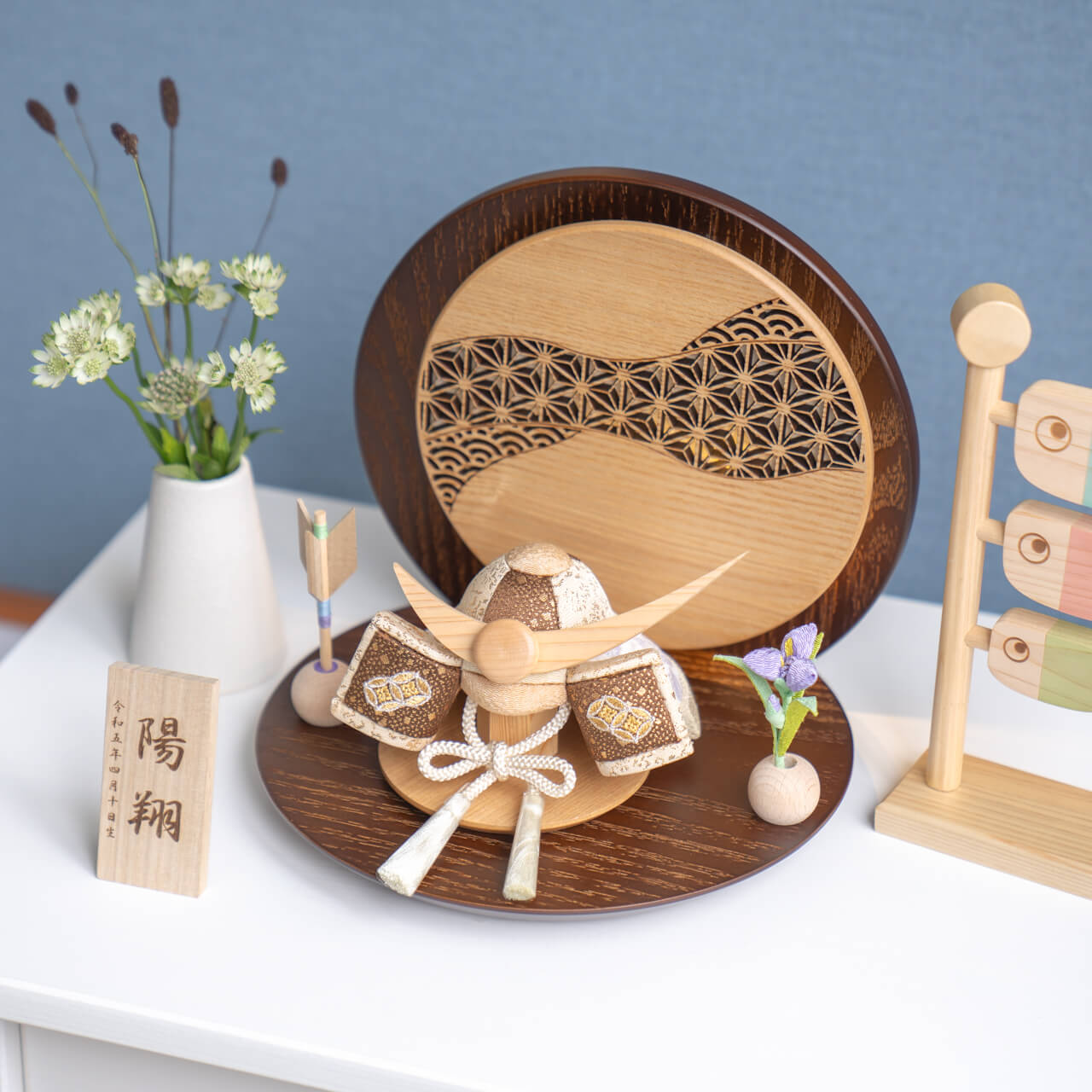 ことの木目込かぶと つき 上杉謙信 灯丸衝立 麻の葉 B