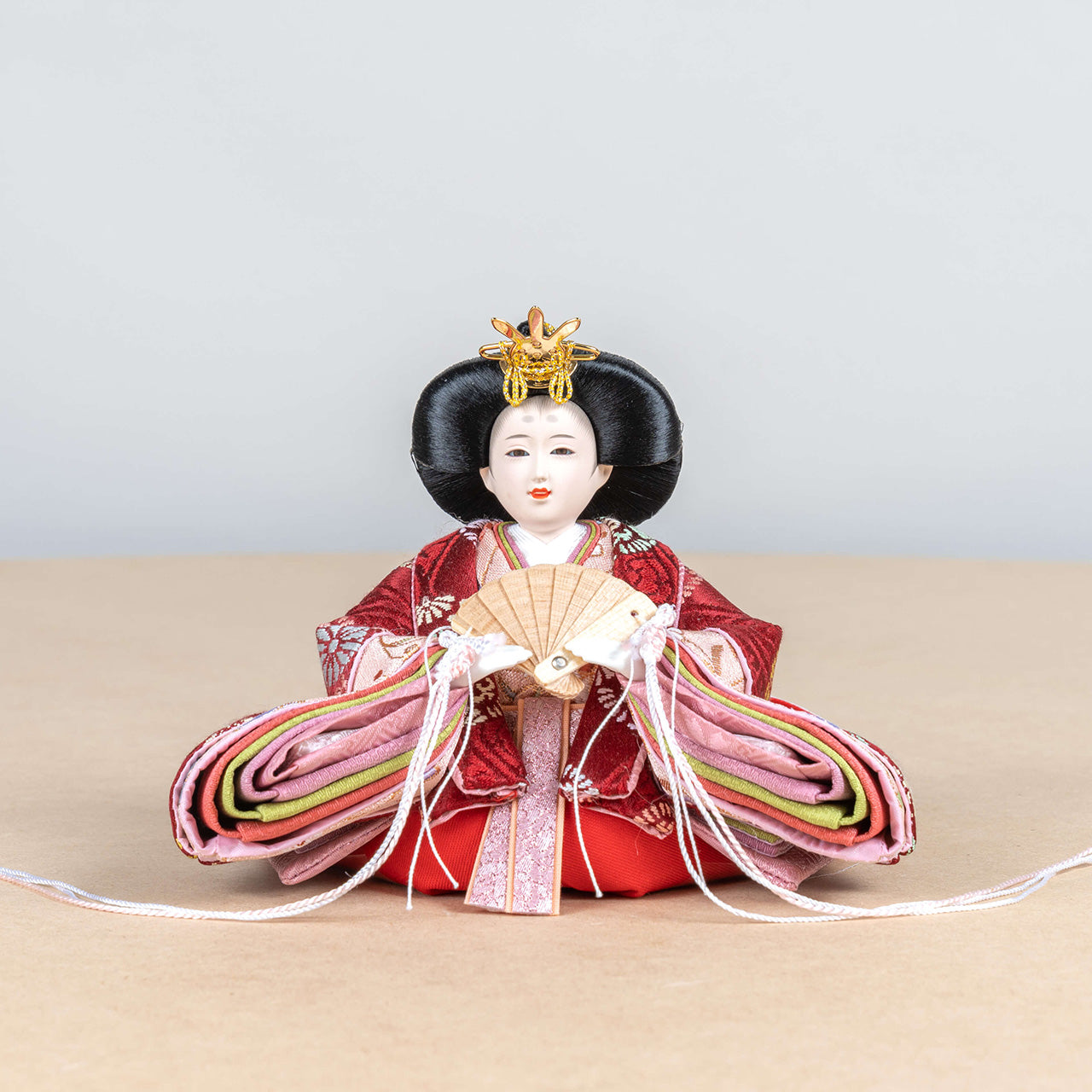 ことのひな人形 あかね 麻の葉 円ケース