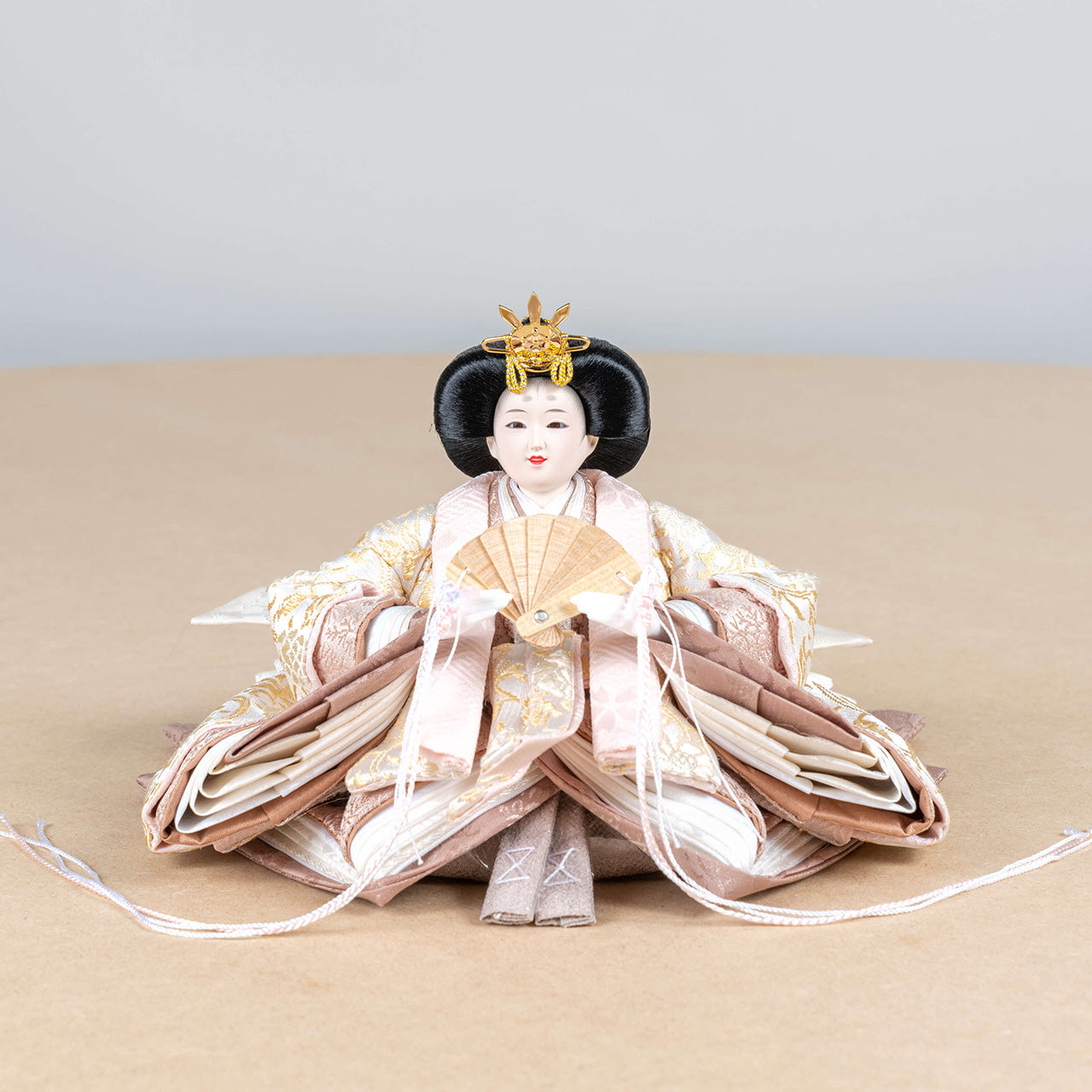 ことのひな人形 つき 華 円ケース(白和紙)駿河行燈付