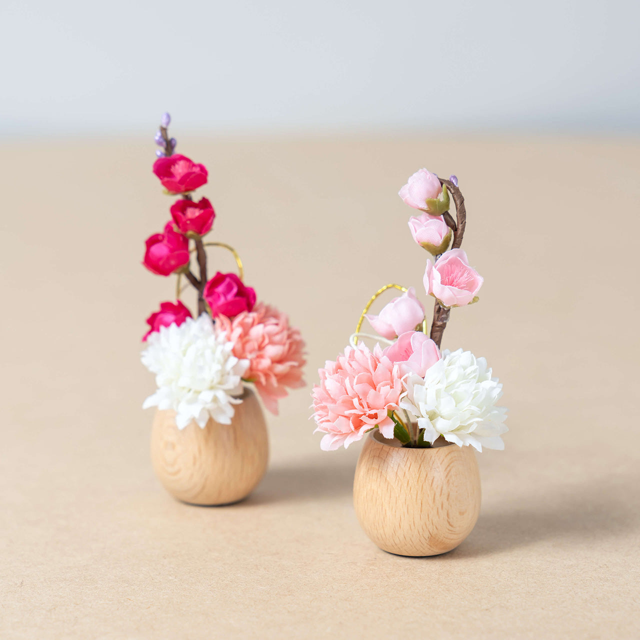 【早割】ことのひな人形　そら　手描桜平台